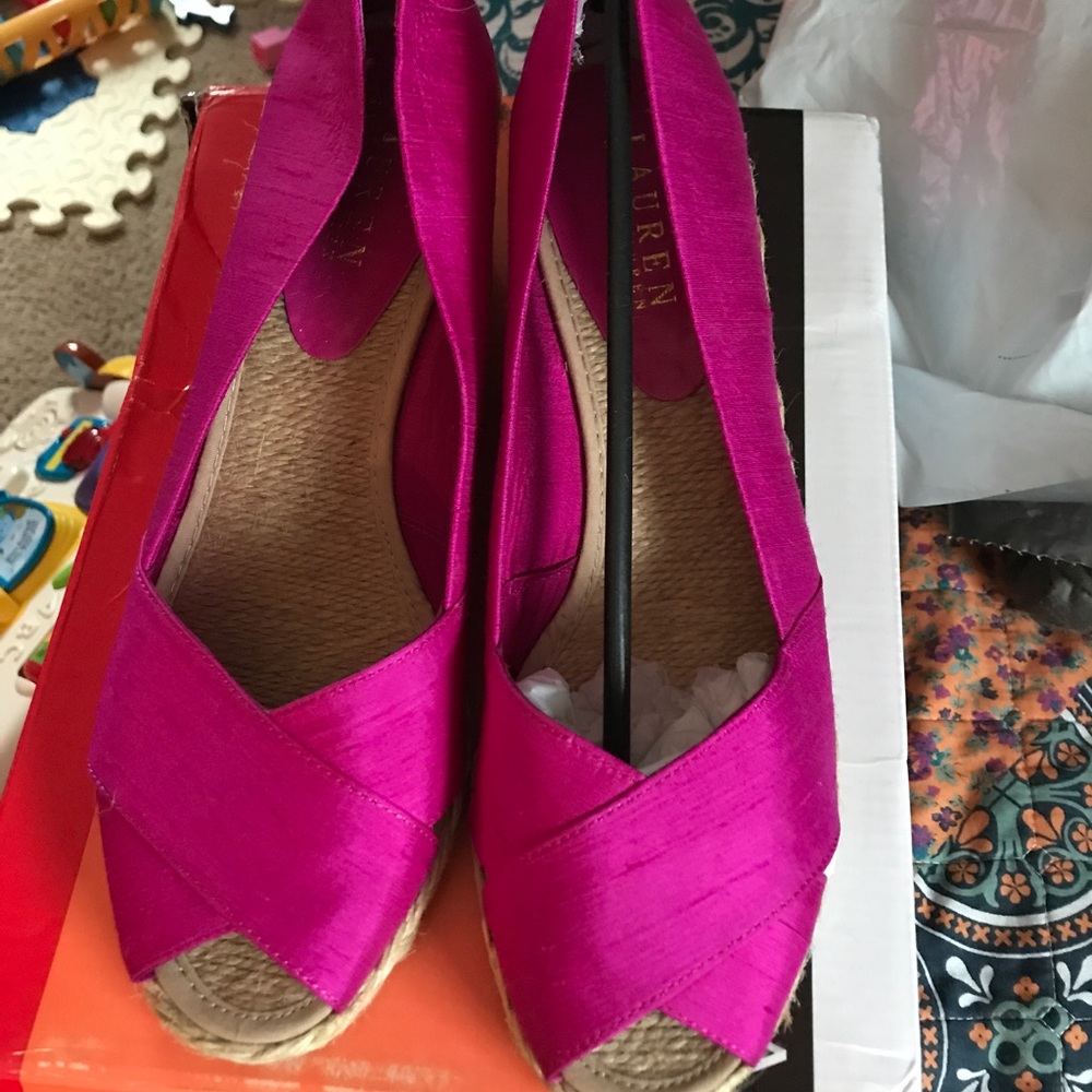 New never worn Ralph Lauren wedges